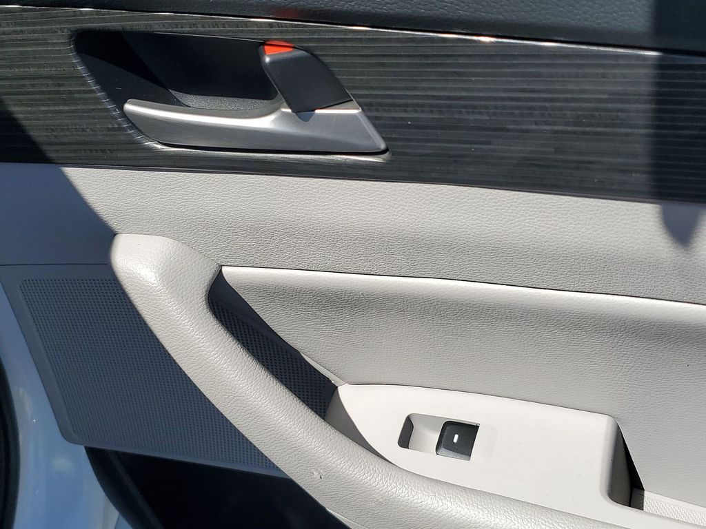 2019 Hyundai Sonata Limited photo 41