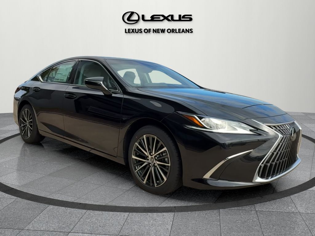 2025 Lexus ES 350's photo