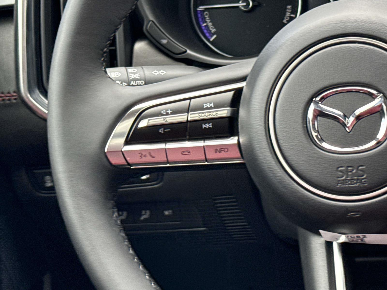 2025 Mazda CX-50 Premium Plus photo 3