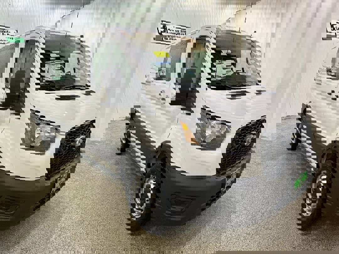 2025 Ford Transit Van Base's photo