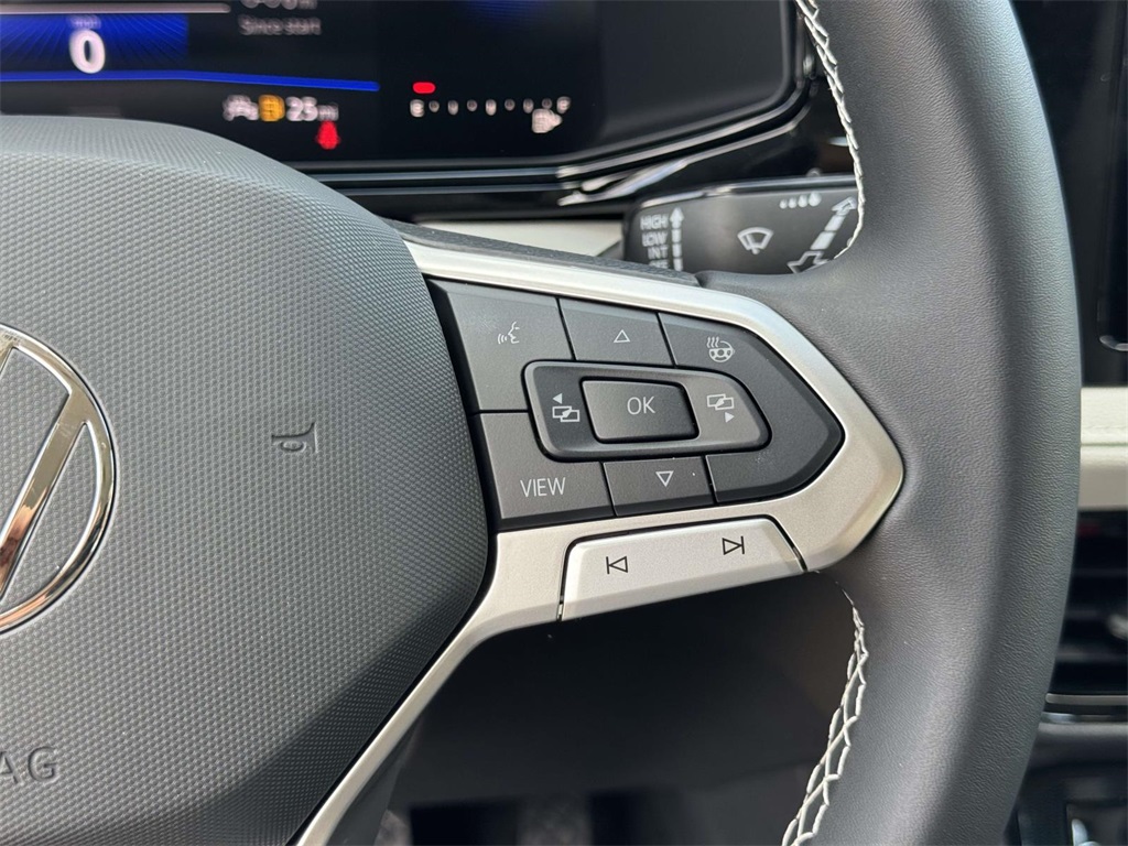 2025 Volkswagen Taos S photo 19