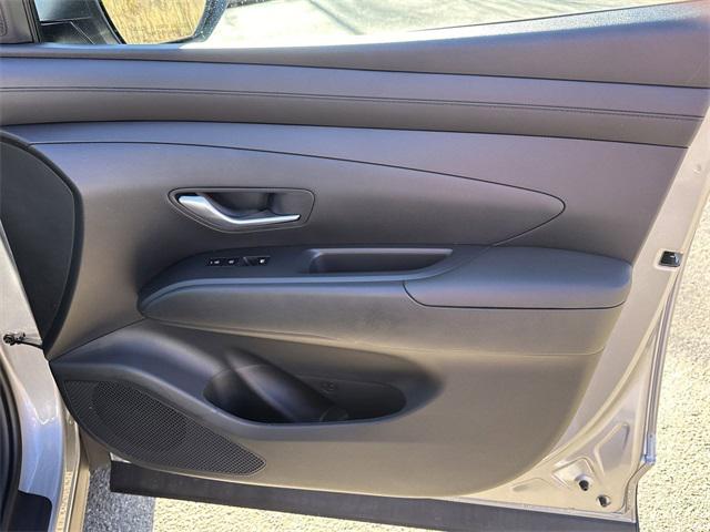 2025 Hyundai Tucson SEL photo 14