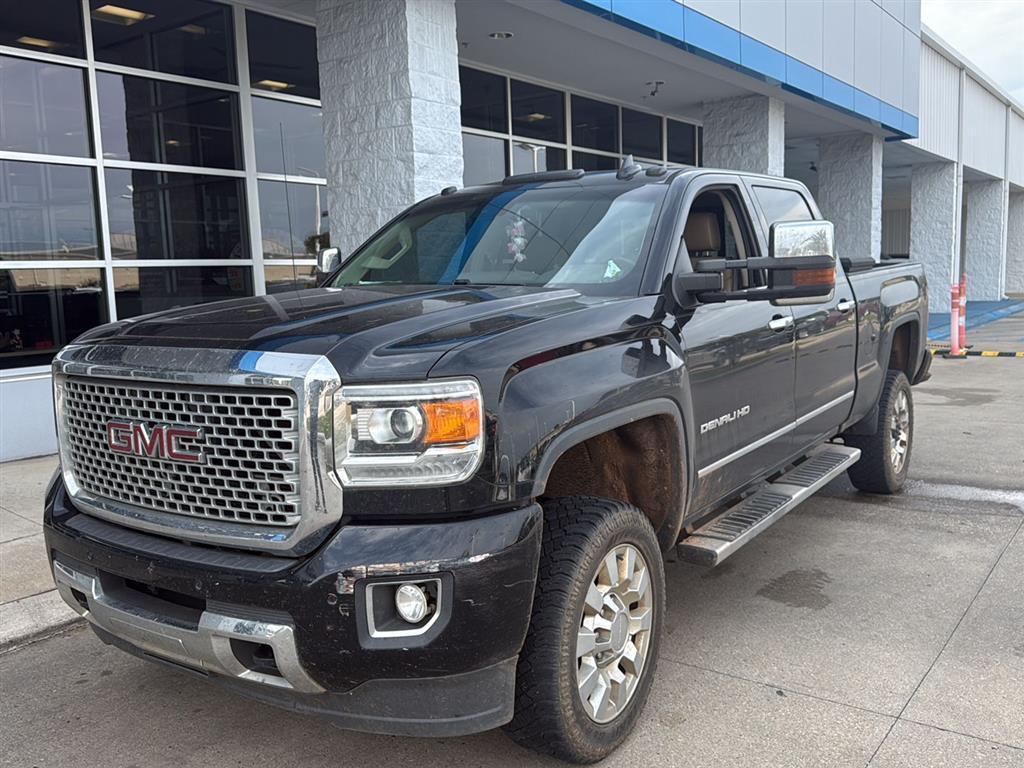 2017 GMC Sierra 2500 Denali HD Denali's photo