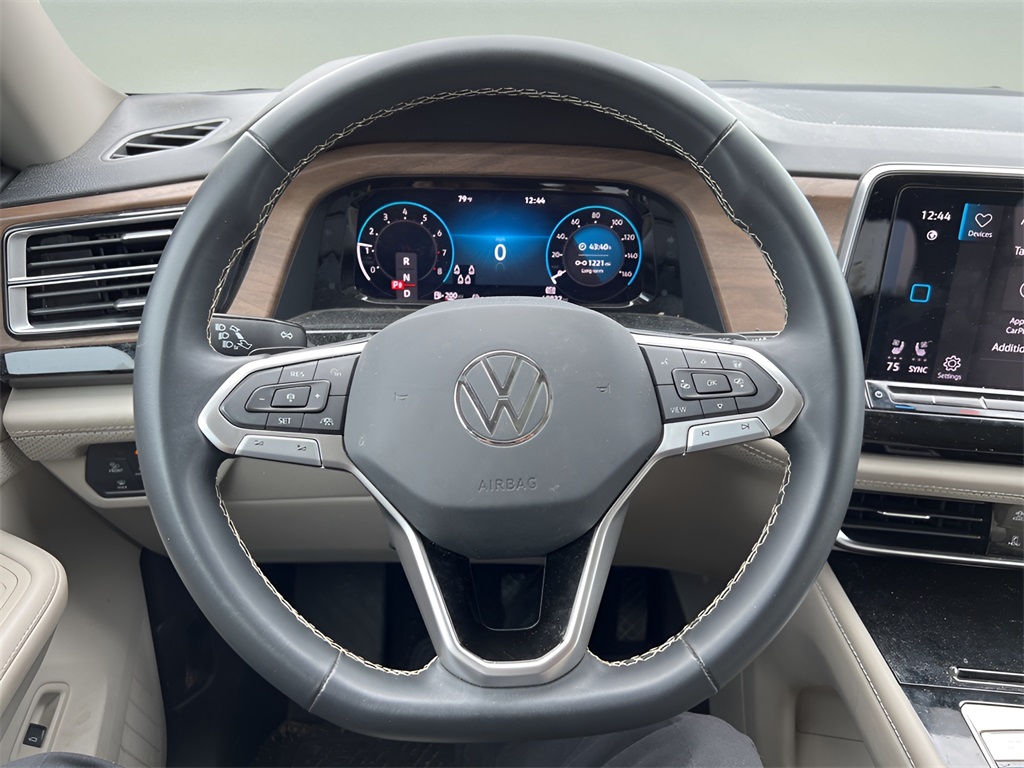 2024 Volkswagen Atlas SE Technology photo 22
