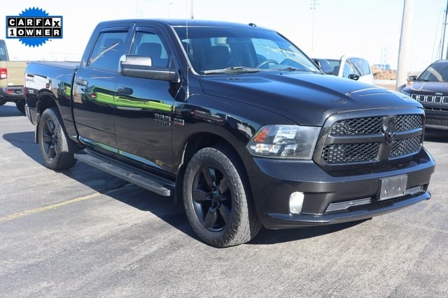 Used 2015 RAM Ram 1500 Pickup Express with VIN 3C6RR7KT1FG675977 for sale in Hurst, TX