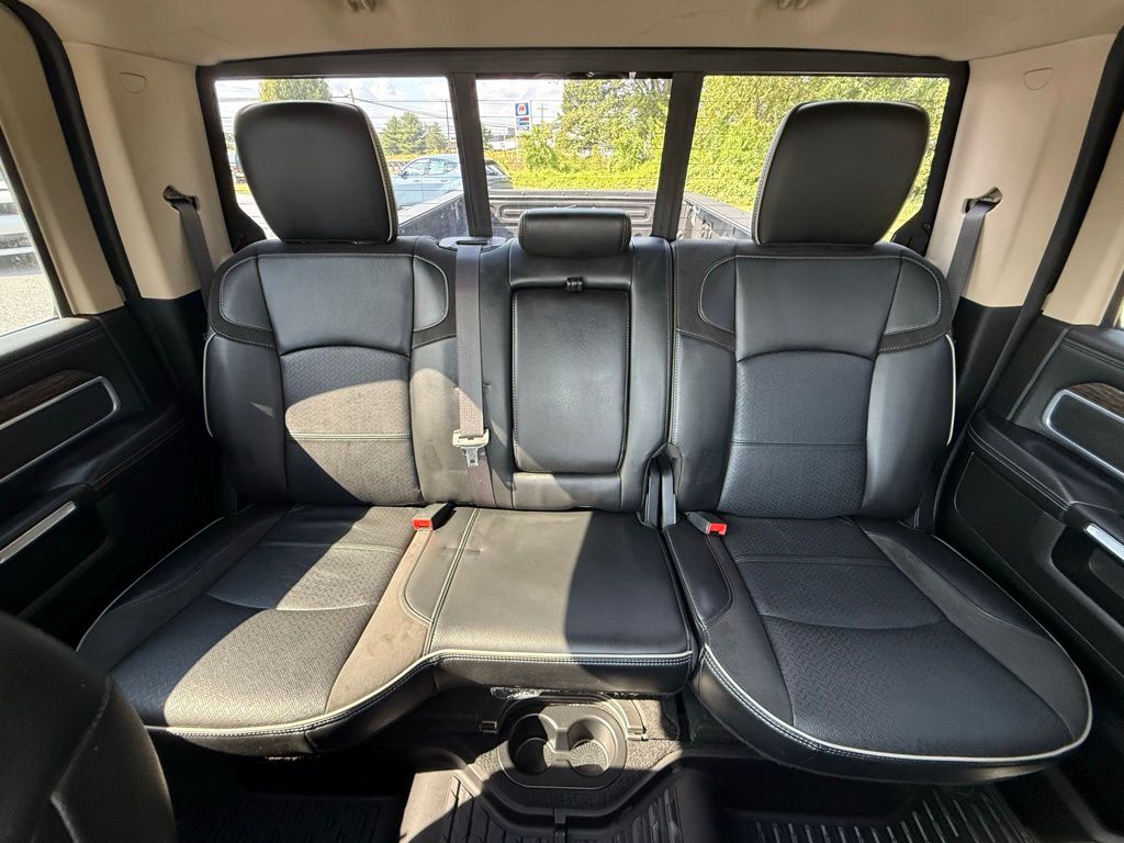 2019 Ram 3500 Laramie photo 10