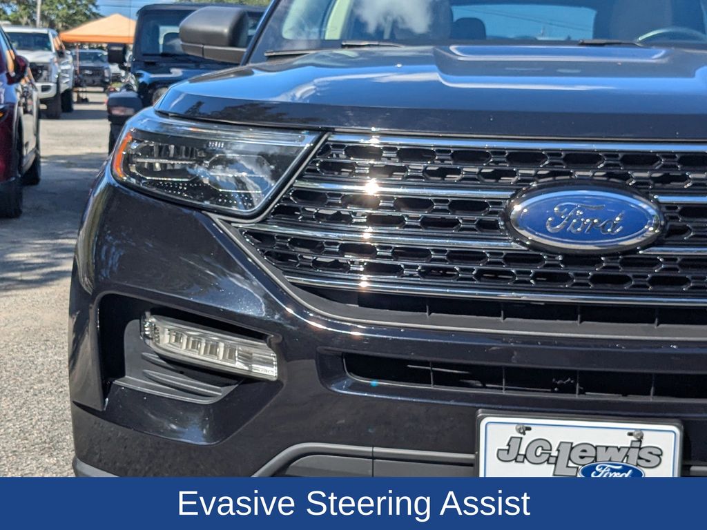 2021 Ford Explorer XLT photo 7