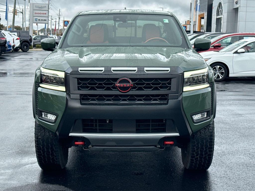 2025 Nissan Frontier PRO-4X photo 2