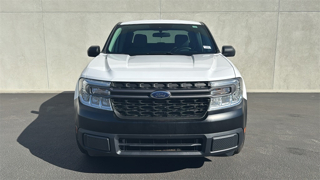 2022 Ford Maverick XLT photo 2
