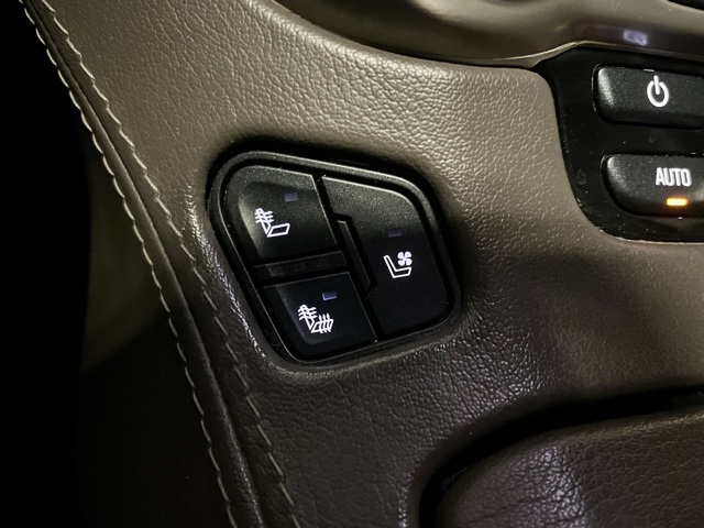 2018 Gmc Yukon XL Denali photo 17