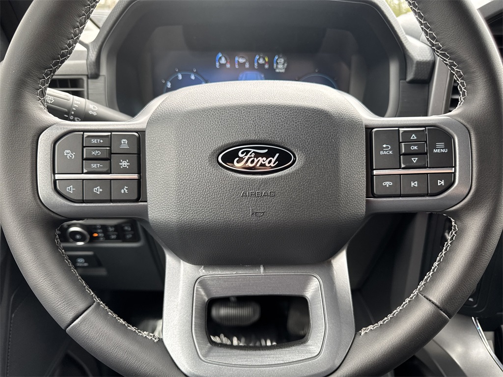 2025 Ford F-150 XLT photo 28
