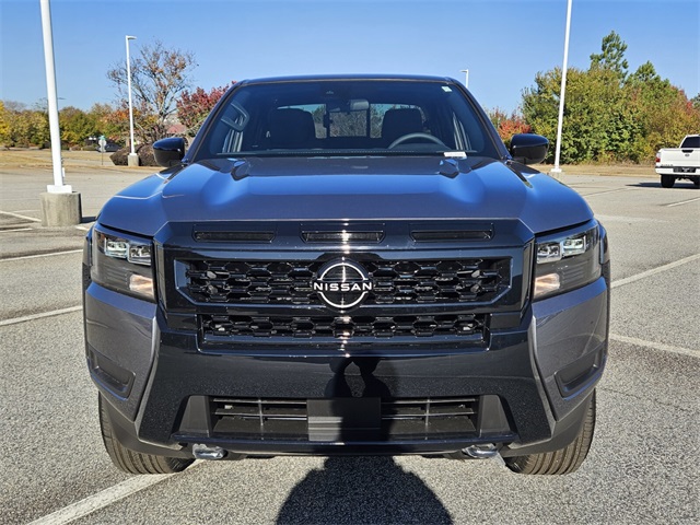 2026 Nissan Frontier SV photo 2