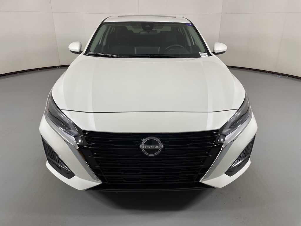 2025 Nissan Altima SV Special Edition photo 3