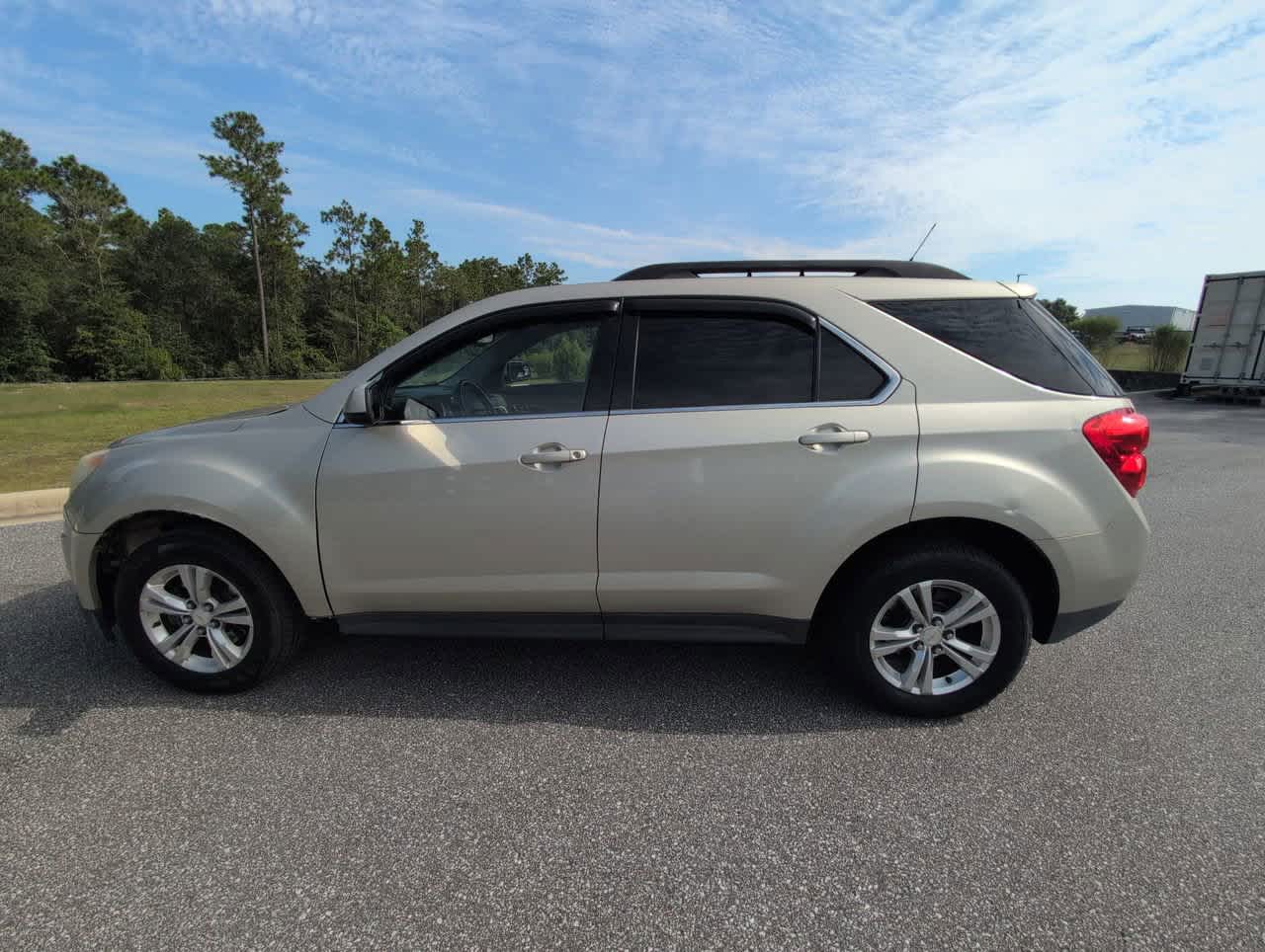2013 Chevrolet Equinox LT photo 4