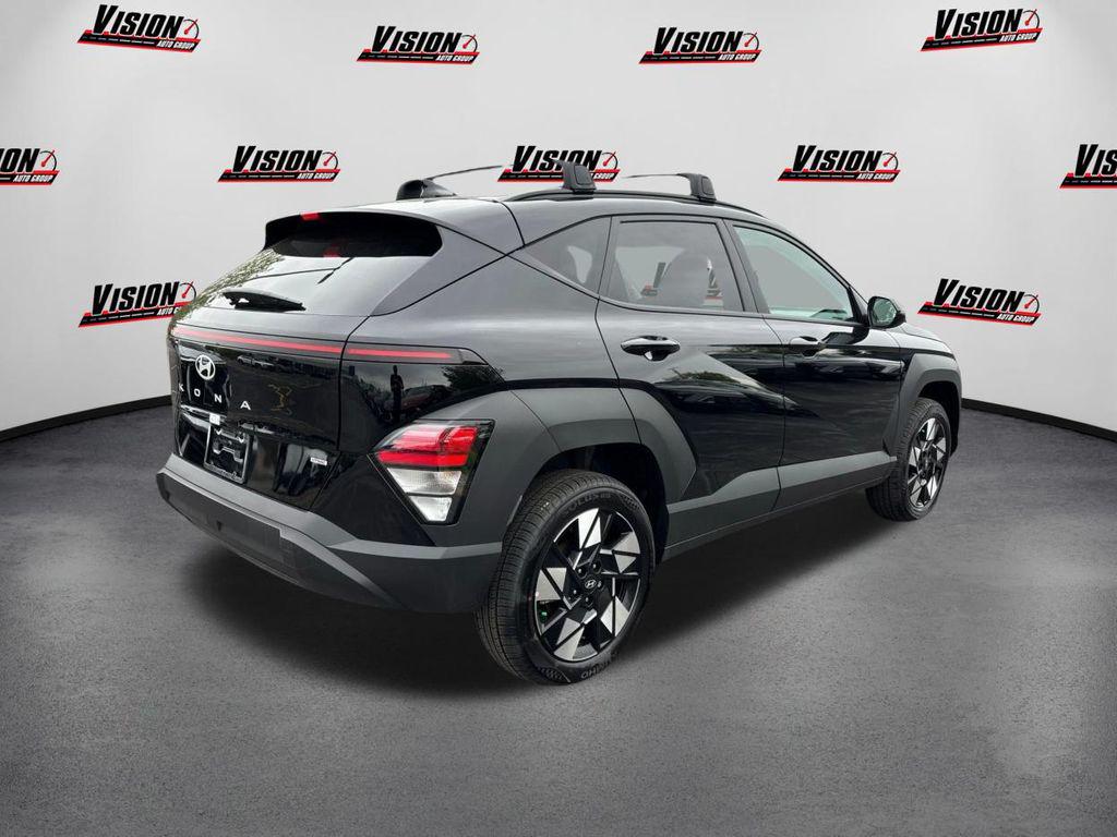 2025 Hyundai Kona SEL photo 3