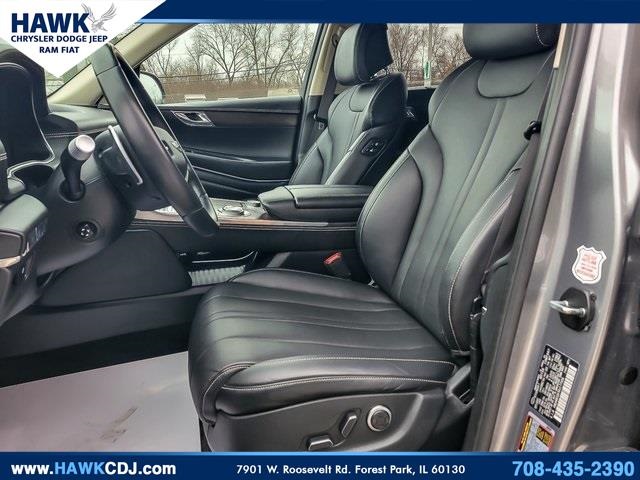 2024 GENESIS GV80 - Image 8