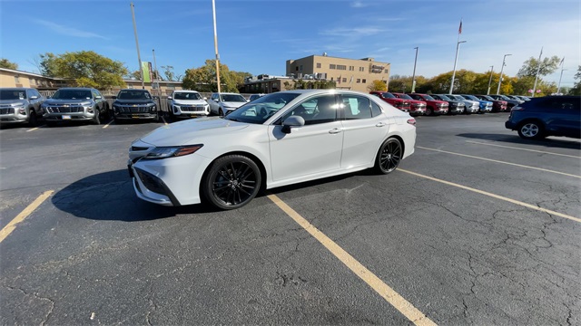 2022 TOYOTA CAMRY XSE AWD - Image 5