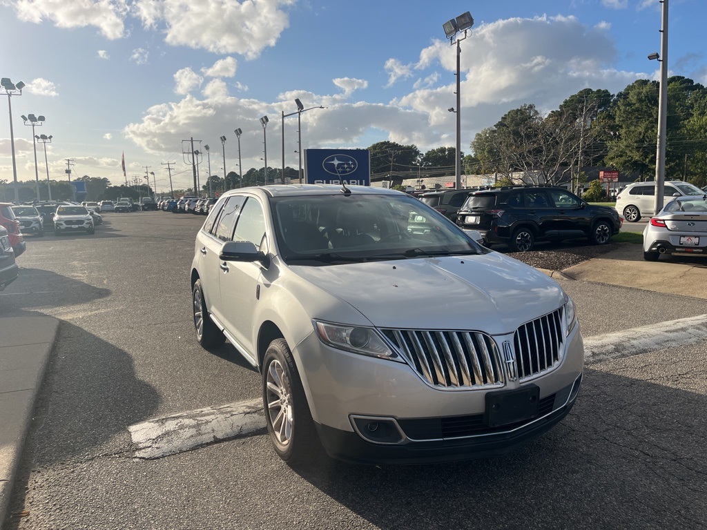 2013 Lincoln MKX Base photo 6