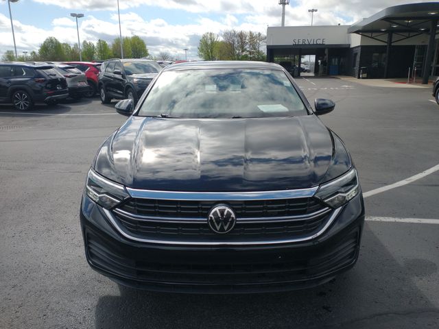 3VW5M7BUXRM102500