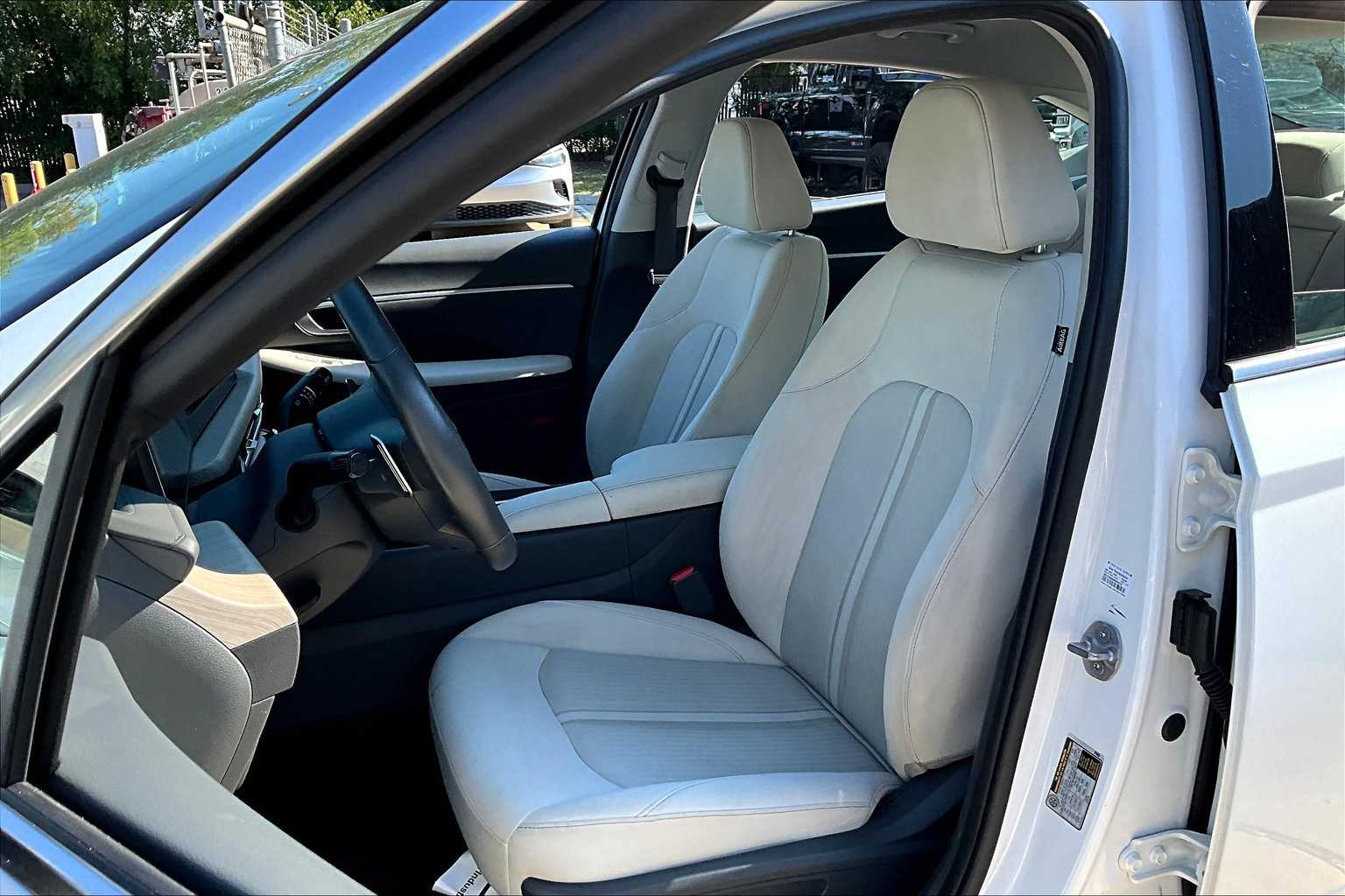 2024 Hyundai Sonata Hybrid SEL photo 7