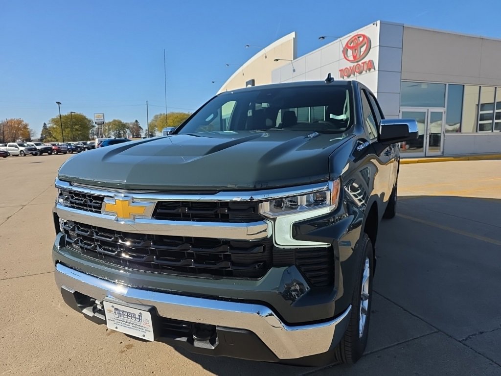 2026 Chevrolet Silverado 1500 LT's photo