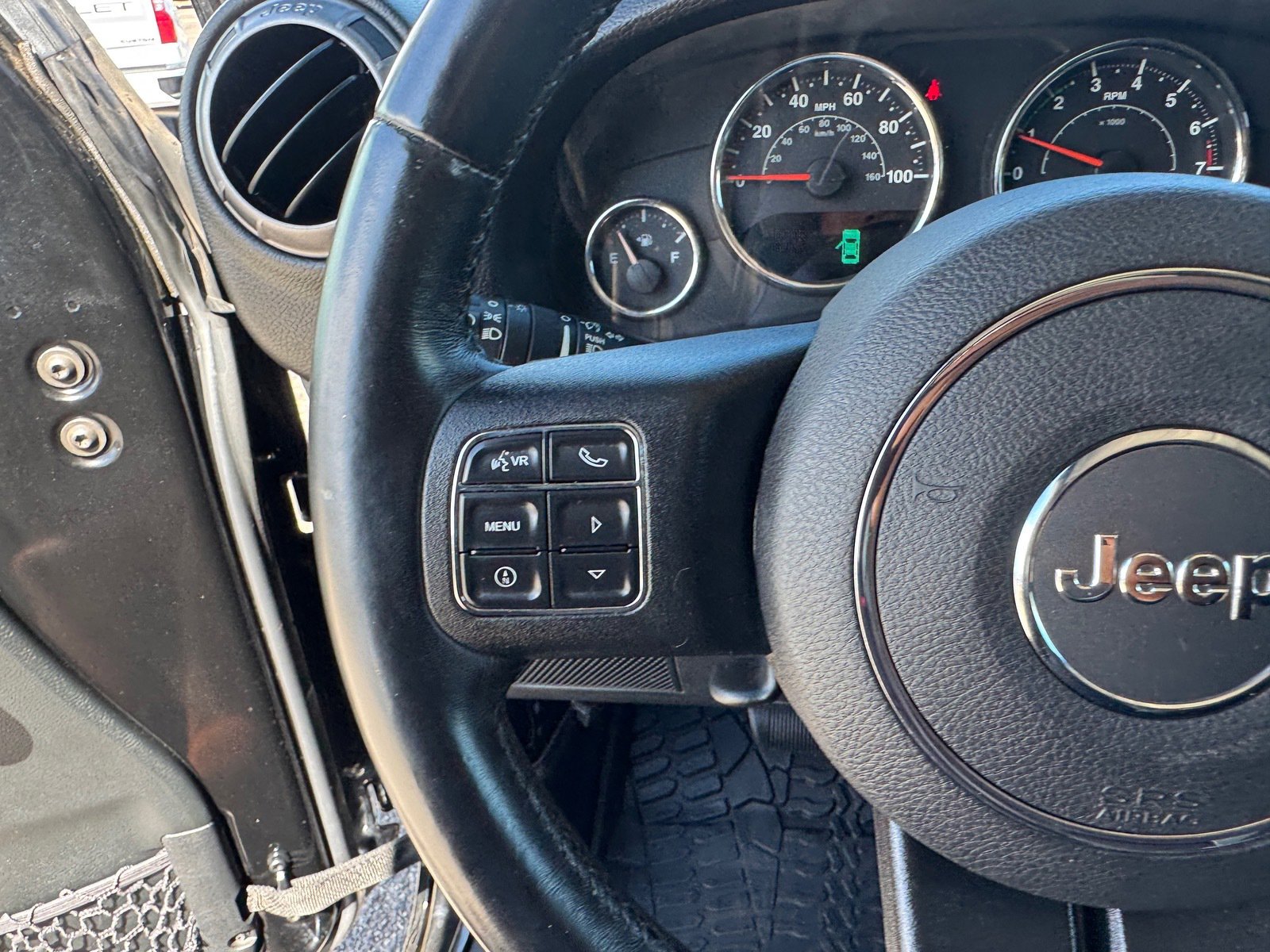 2018 Jeep Wrangler Willys Wheeler photo 19