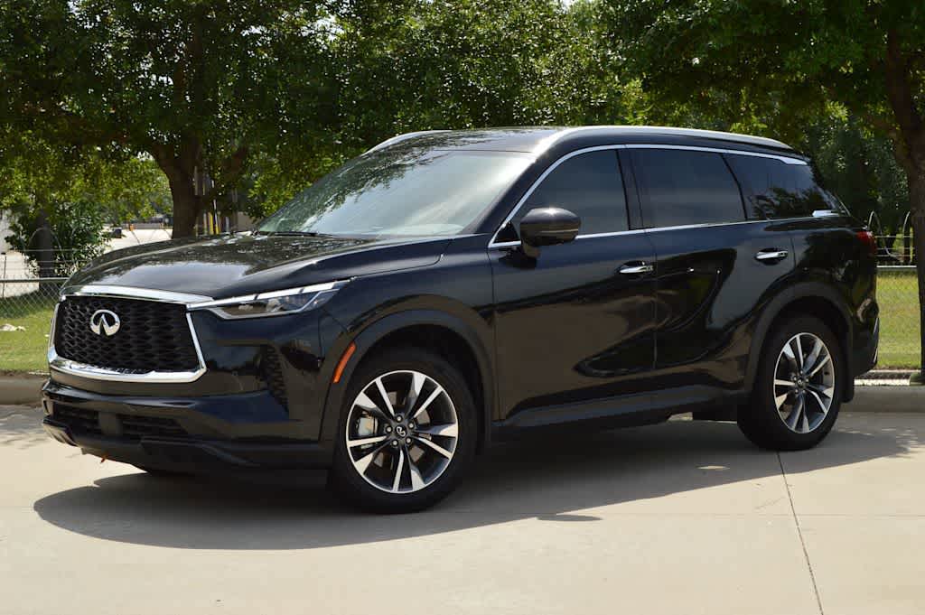 2025 INFINITI QX60 LUXE