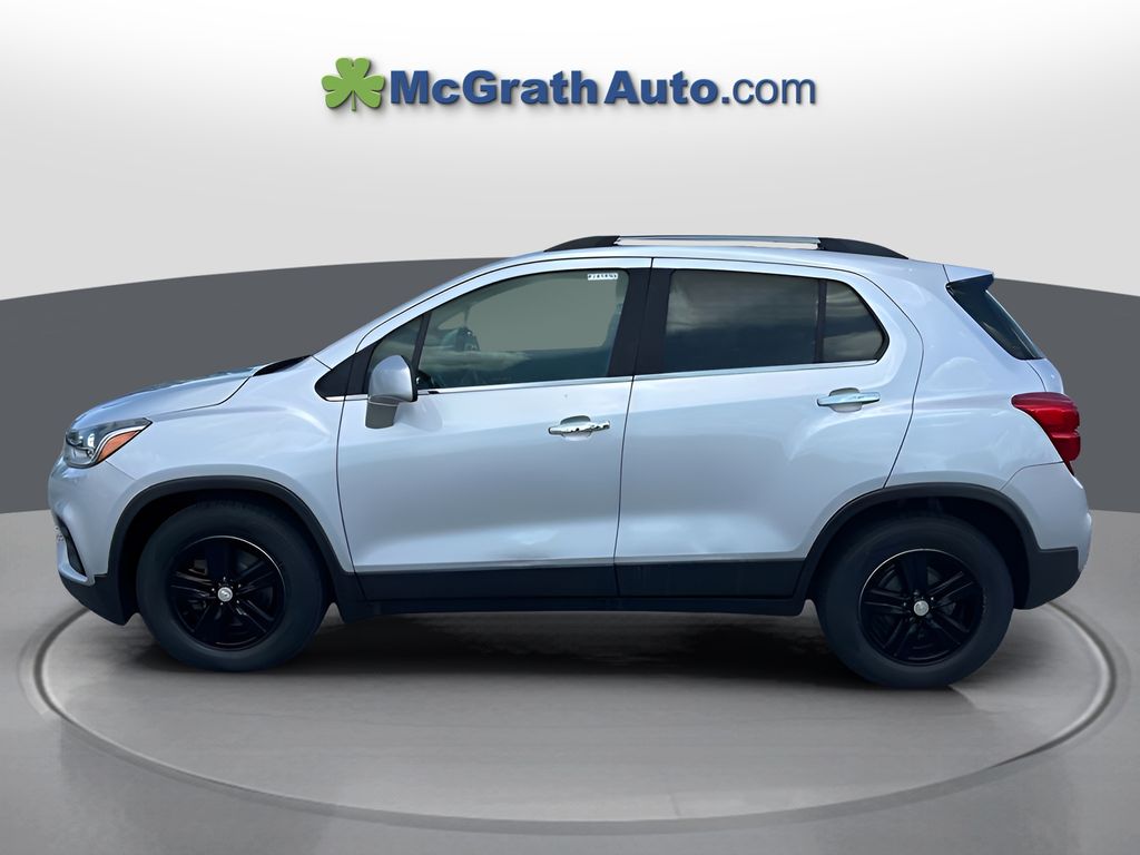 2020 Chevrolet Trax LT photo 3