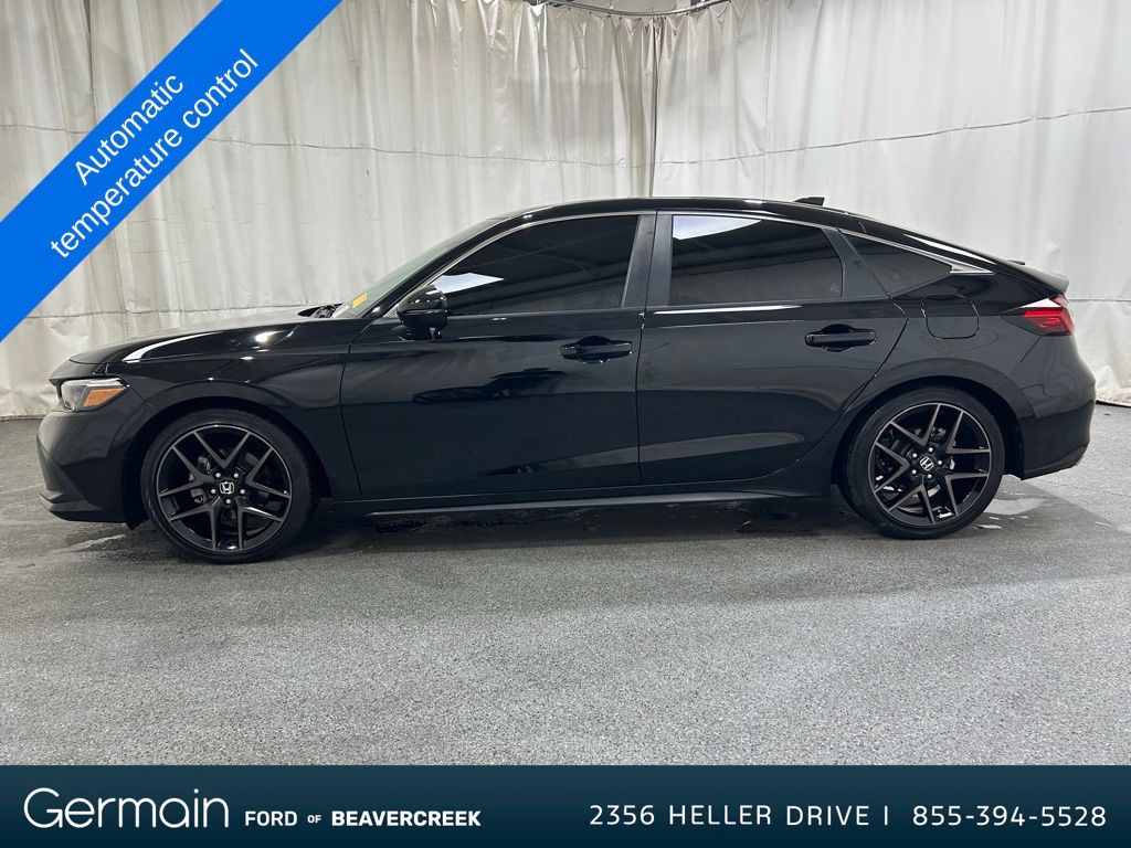 2024 Honda Civic Sport Touring photo 4