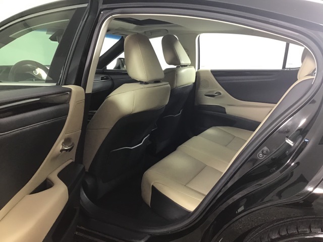 2020 Lexus ES 350 Premium photo 19