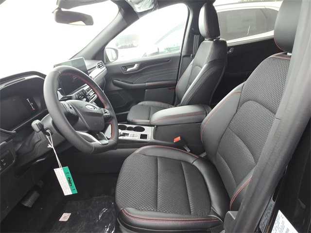 2025 Ford Escape ST-Line photo 6