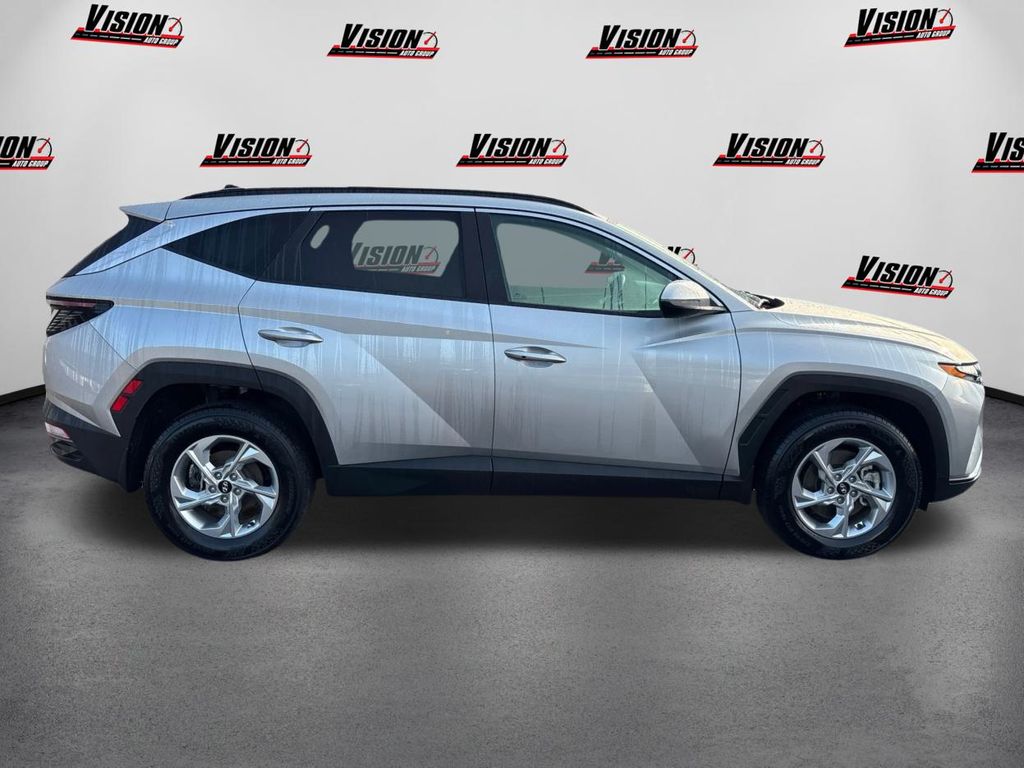 2022 Hyundai Tucson SEL photo 4