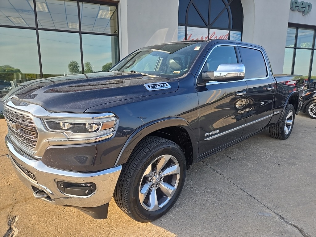 Used 2021 RAM Ram 1500 Pickup Limited with VIN 1C6SRFPT6MN644037 for sale in Kansas City