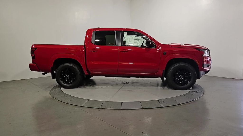 2026 Nissan Frontier SV photo 6