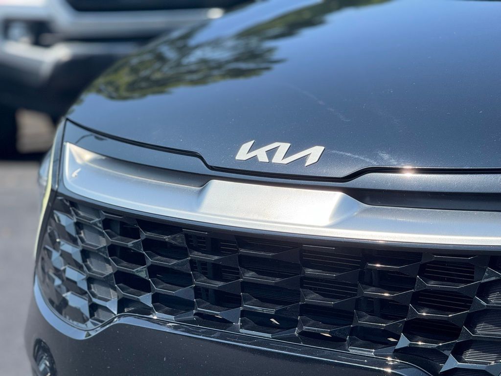 2023 Kia Sportage SX photo 4