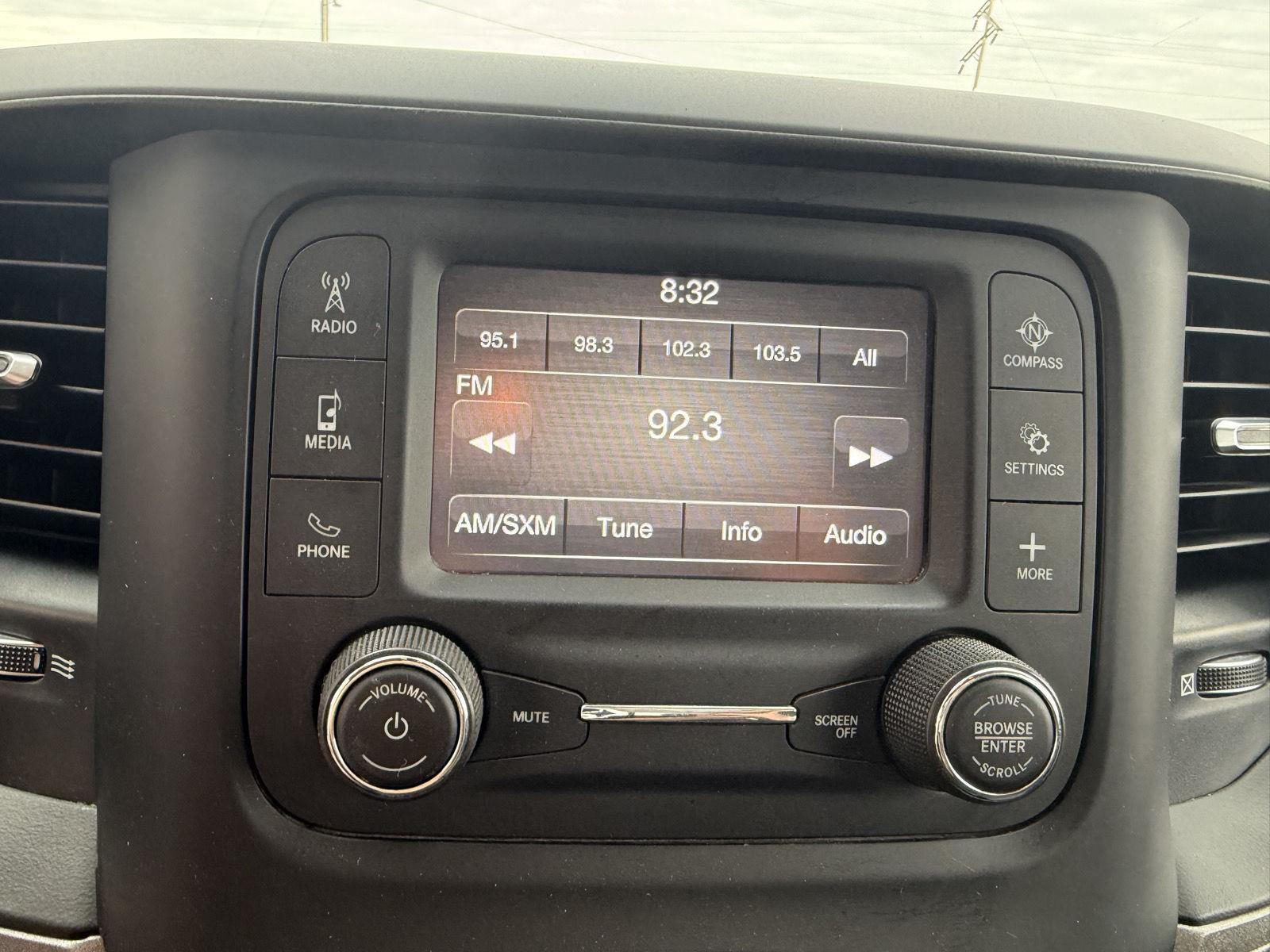 2020 Ram 2500 Tradesman photo 17