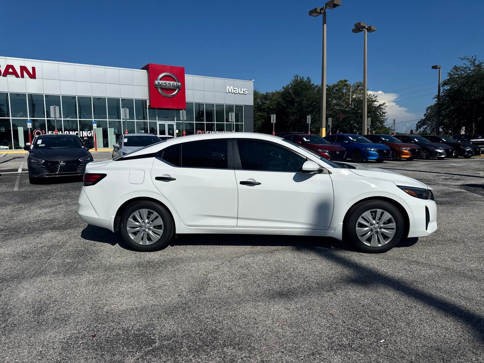2025 Nissan Sentra S photo 4