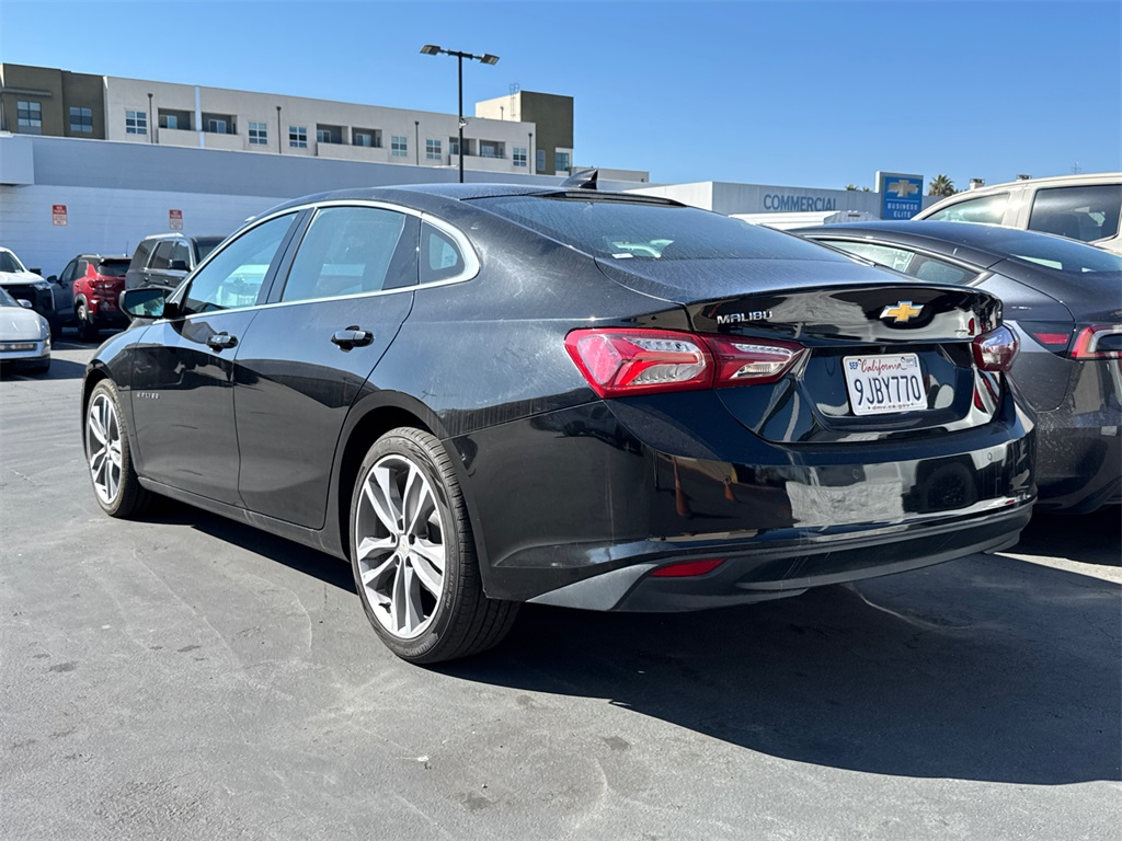 2024 Chevrolet Malibu Premier 2LT photo 4