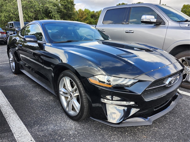 2019 Ford Mustang EcoBoost Premium photo 3