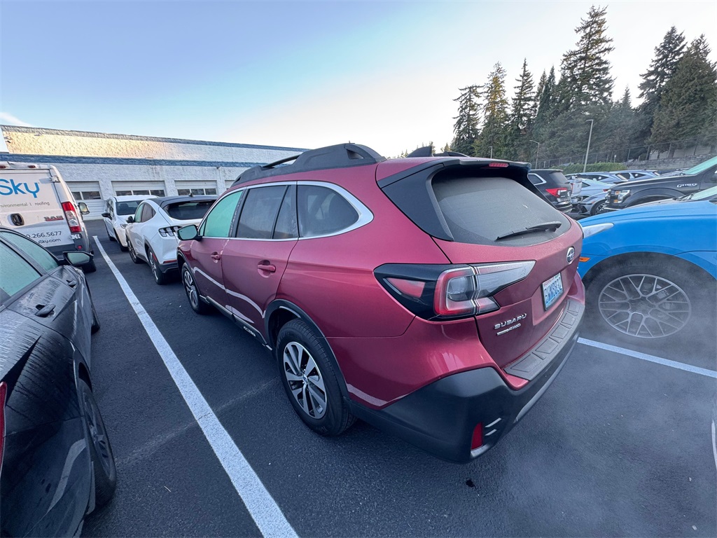 2021 Subaru Outback Premium photo 2