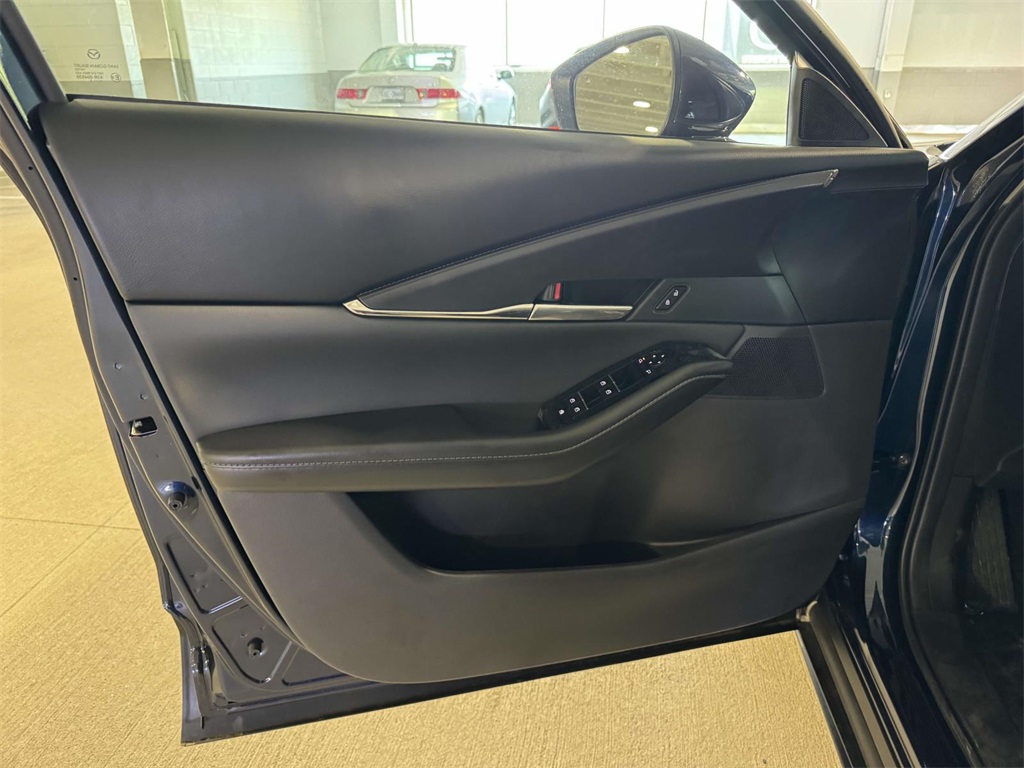 2025 Mazda CX-30 2.5 S Preferred photo 25