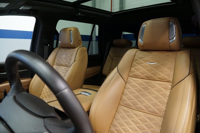 2022 Cadillac Escalade Sport photo 14