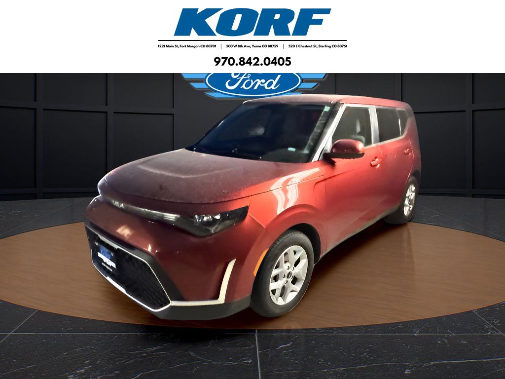2023 Kia Soul LX's photo