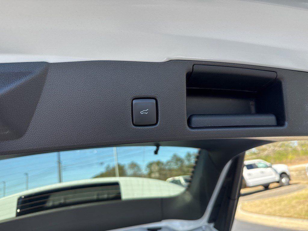 2025 Ford Escape Plug-In Hybrid photo 11