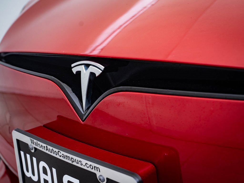 2023 Tesla Model S Standard Range photo 3
