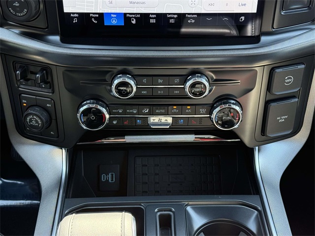 2024 Ford F-150 Platinum photo 18