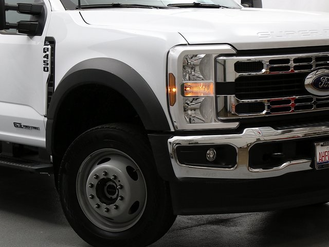 2024 Ford F-450 XL photo 3