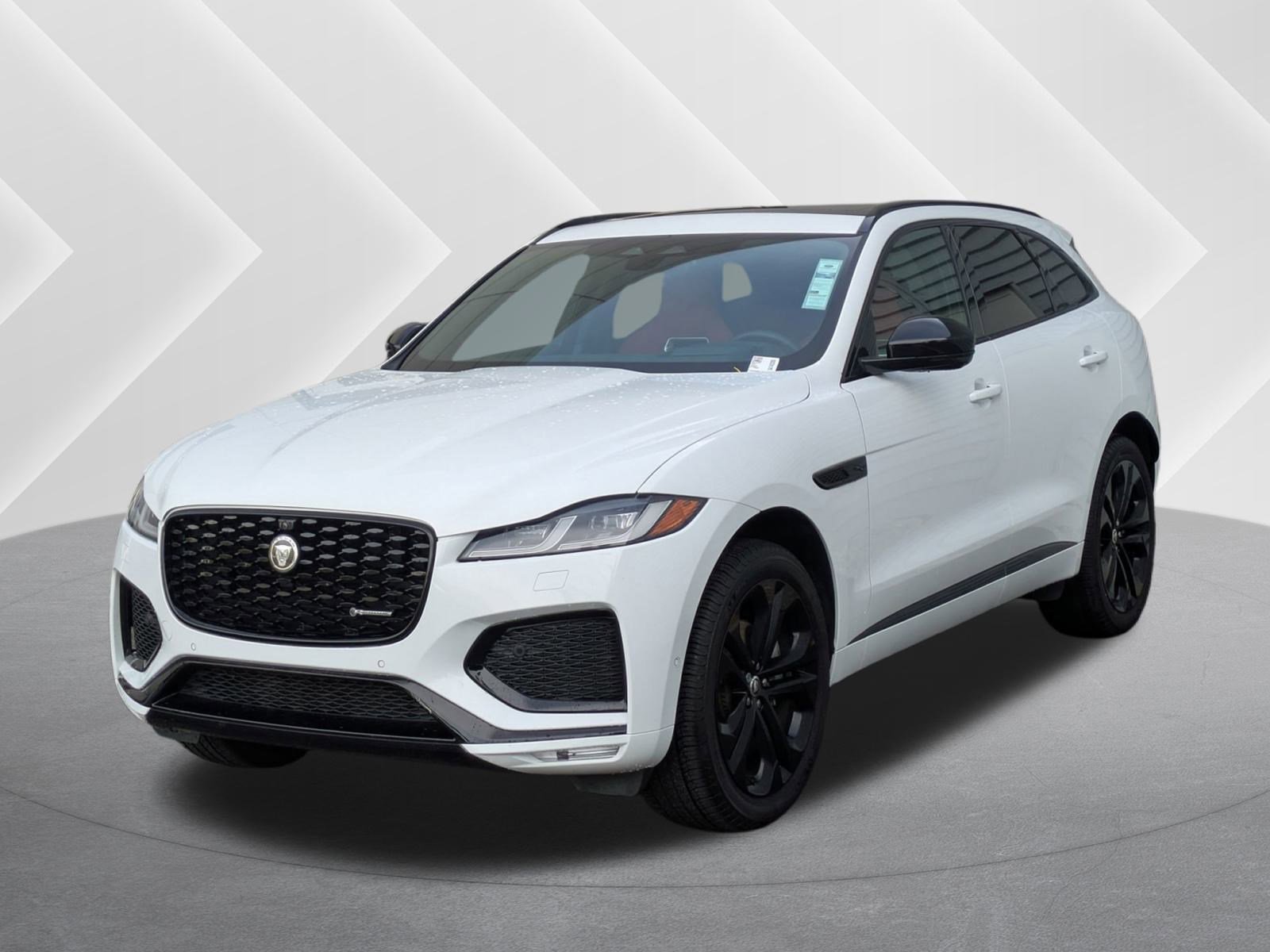 2025 Jaguar F-PACE R-Dynamic S's photo