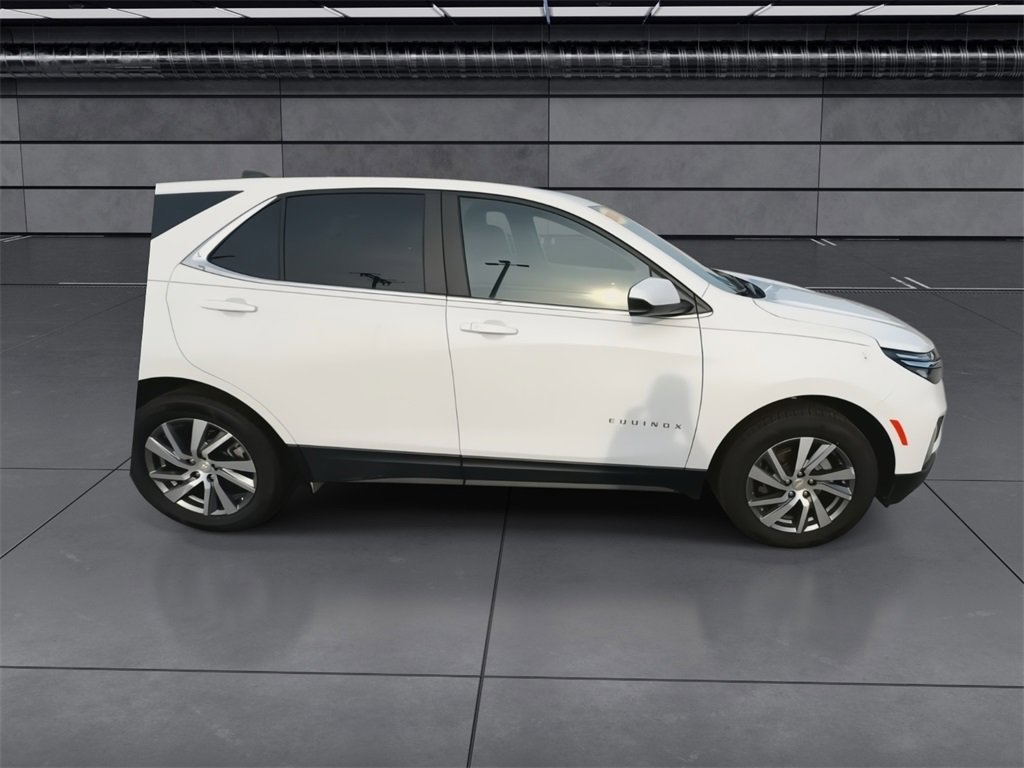 2023 Chevrolet Equinox LT photo 9