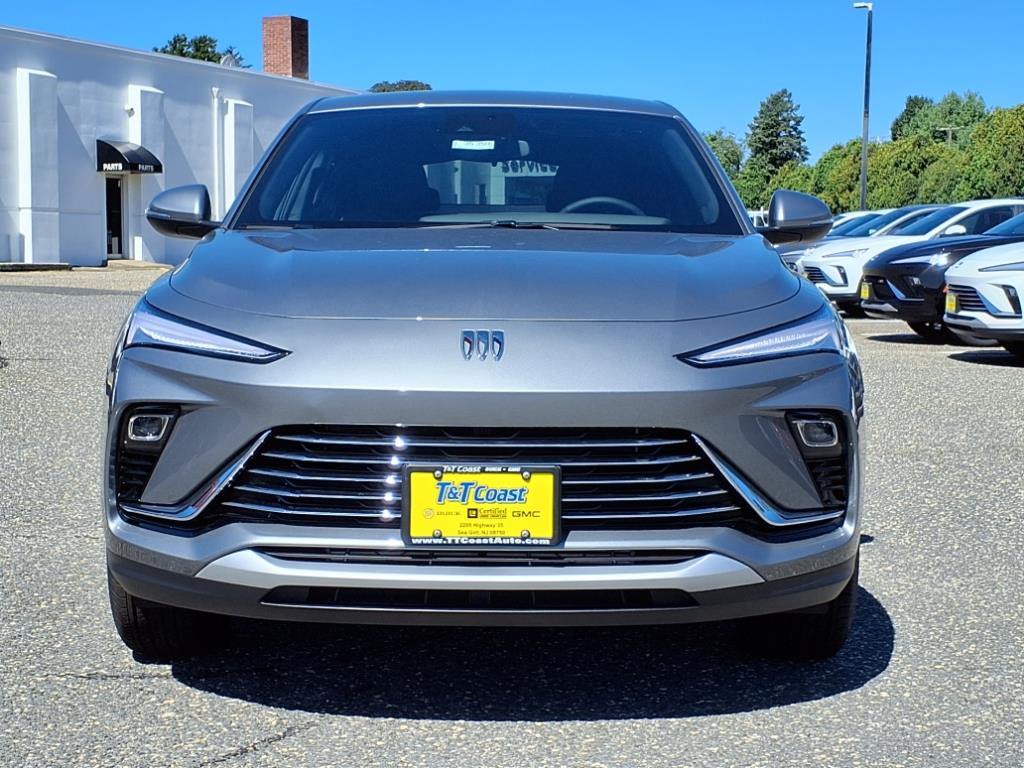 2025 Buick Envista Preferred photo 2